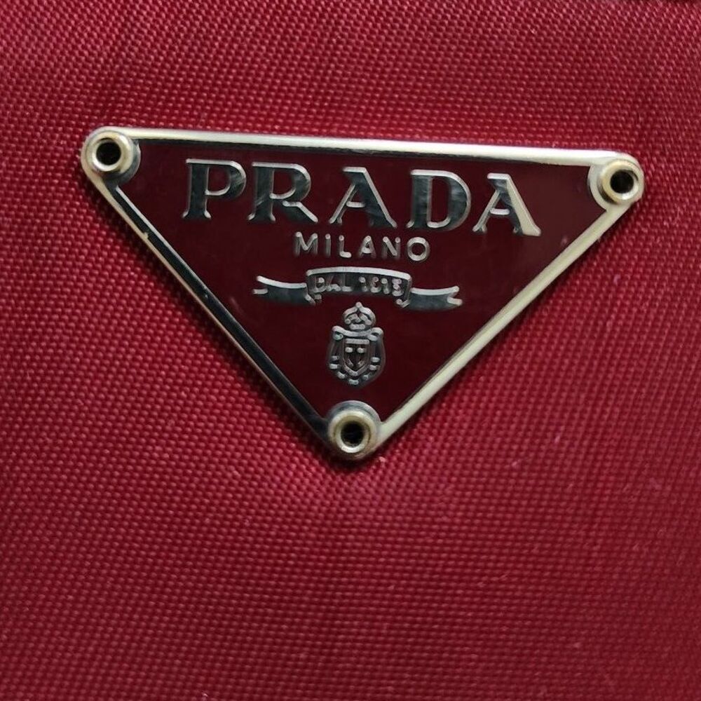Prada Portafoglio Tessuto Zip Nylon Leather Wallet With COA and Box - Picture 5 of 16